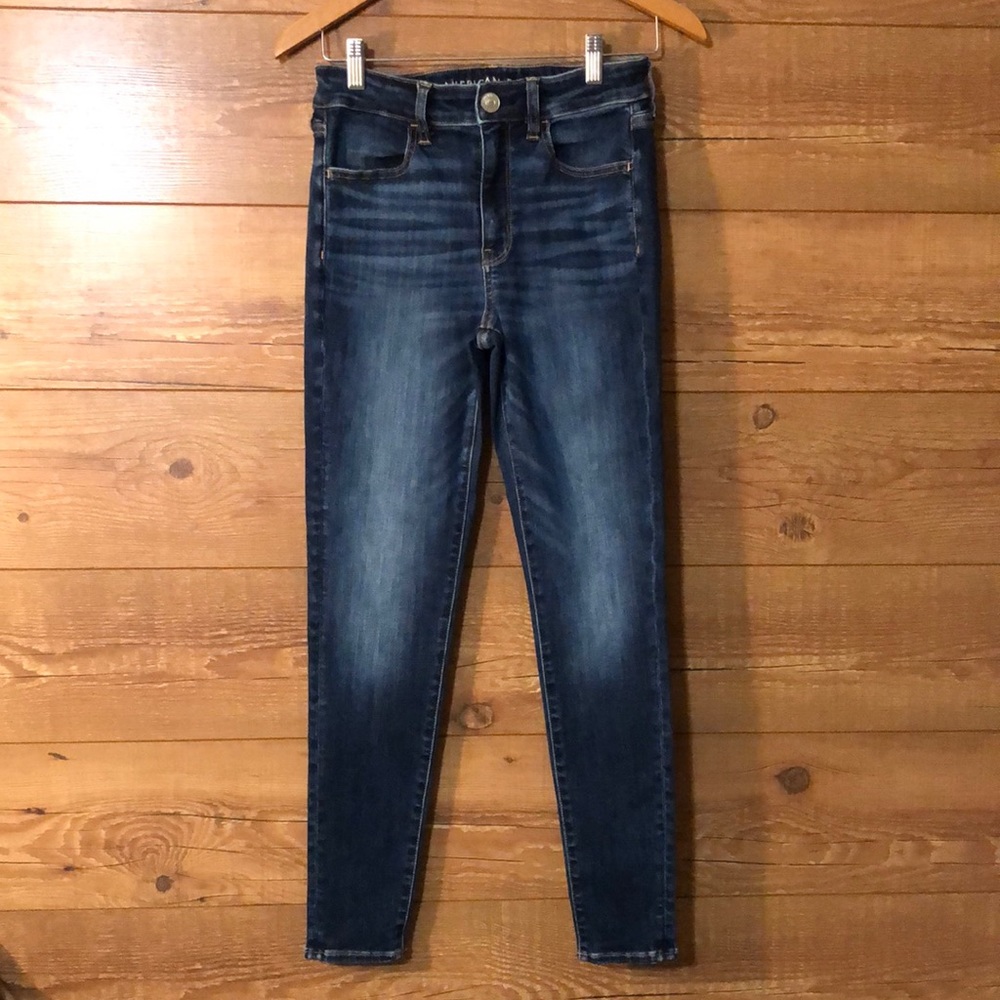 American Eagle sz 6 Hi-Rise Jegging